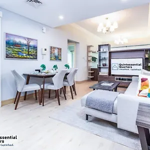 شقة Downtown Cozy + Partitioned Living